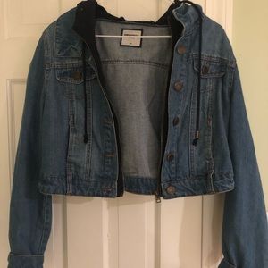 Jean jacket with hood